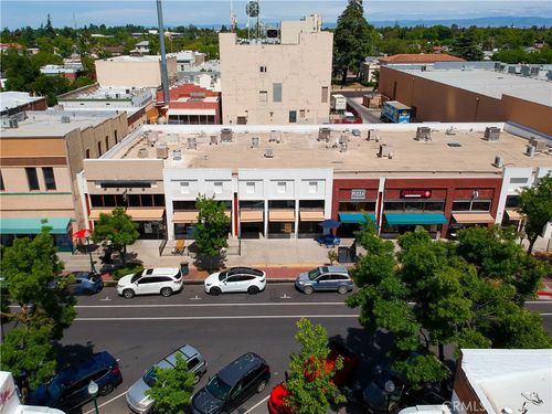 435 W Main St, Merced, CA, 95340 | Card Image