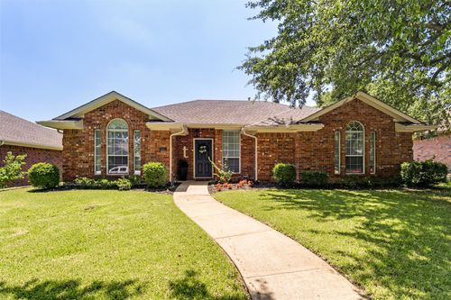 810 Weeping Willow Ct, Allen, TX, 75002-5022 | Card Image