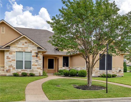 3800 Blackhawk Ln, College Station, TX, 77845-4360 | Card Image