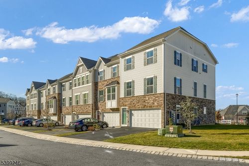 66 Swackhammer Way, Budd Lake, NJ, 07828-1444 | Card Image