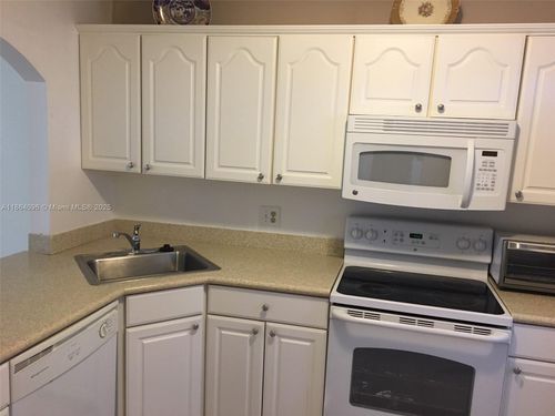 apt-313-2571 Aragon Blvd, Sunrise, FL, 33322-3122 | Card Image