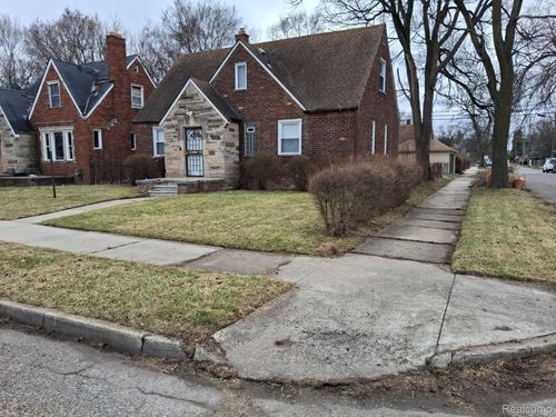 11237 Stockwell St, Detroit, MI, 48224-1587 | Card Image