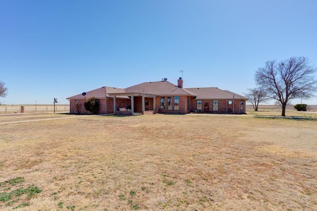 14101 E Fm 1527, Home with 3 bedrooms, 4 bathrooms and null parking in Lorenzo TX | Image 80