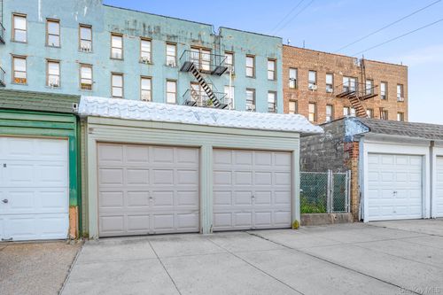2441 43rd St, Astoria, NY, 11103-2553 | Card Image