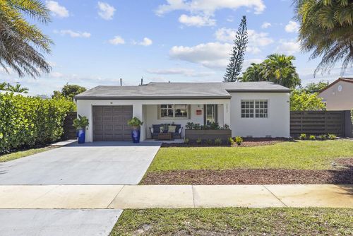 297 Minola Dr, Miami Springs, FL, 33166-6031 | Card Image