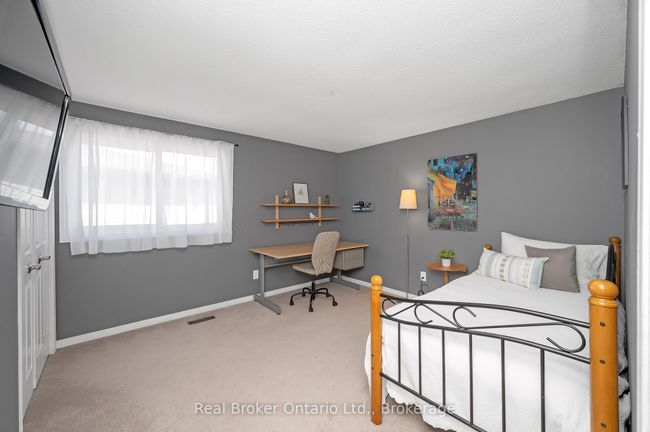 2013 Windy Oaks Dr, House other with 5 bedrooms, 4 bathrooms and 4 parking in Burlington ON | Image 24