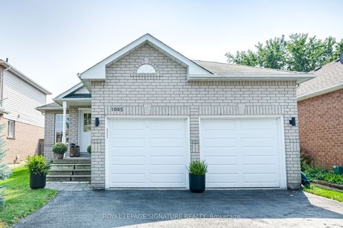 1085 Kensington St, Innisfil, ON, L9S1T7 | Card Image