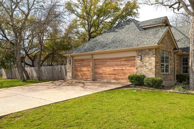 3 car garage, side entry | Image 28