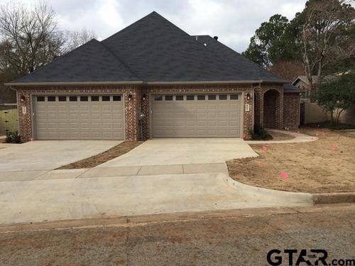5401 Briar Cove Dr, Tyler, TX, 75703-3660 | Card Image