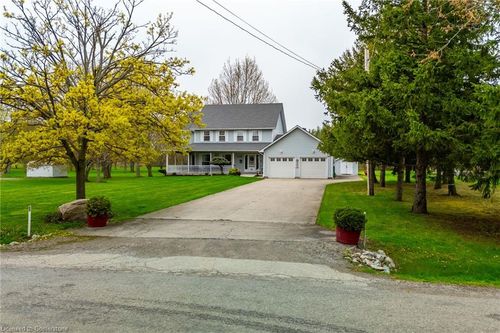 248 Hysert Rd, Grimsby, ON, L3M4E7 | Card Image