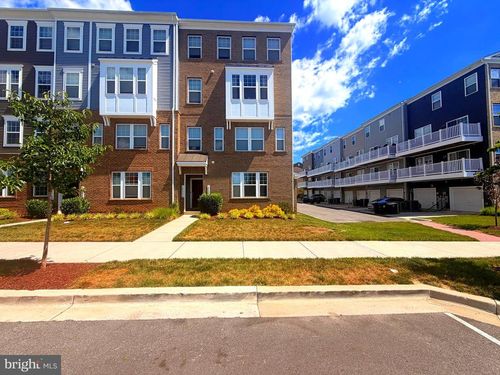 10552 Neil Armstrong Way, LANHAM, MD, 20706-2578 | Card Image