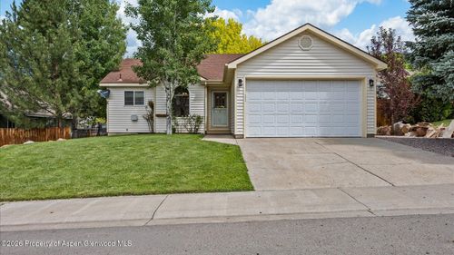 252 Lupine Dr, New Castle, CO, 81647-9712 | Card Image