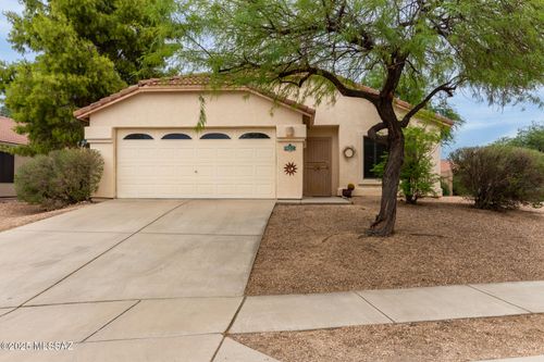 9508 N Flynn Way, Tucson, AZ, 85742-5150 | Card Image