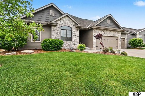 18707 Spaulding St, Elkhorn, NE, 68022-1228 | Card Image