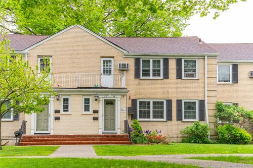 lower-67-58 223 Place, New York, NY, 11364 | Card Image