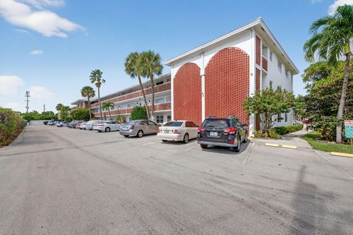 apt-s210-2050 Ne 39th St, Lighthouse Point, FL, 33064-7455 | Card Image