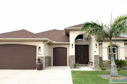 97 Torrey Pines Rd, Laguna Vista, TX, 78578-2860 | Card Image