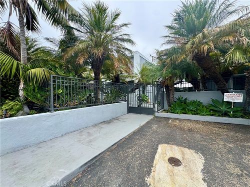 a-970 Glenneyre St, Laguna Beach, CA, 92651-2362 | Card Image