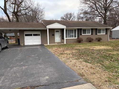 2030 Pontoon Rd, Granite City, IL, 62040-2341 | Card Image