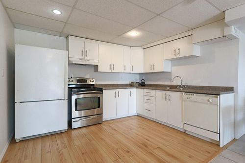 lower-2939 Keets Dr, Coquitlam, BC, V3C4S6 | Card Image