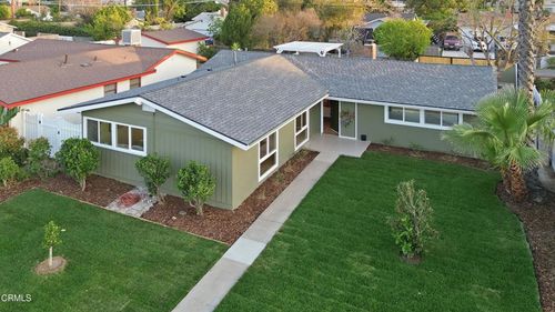 22718 Cantlay St, West Hills, CA, 91307 | Card Image