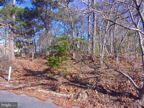 117 Kirk Ln, Pine Hill, NJ, 08021-6228 | Card Image