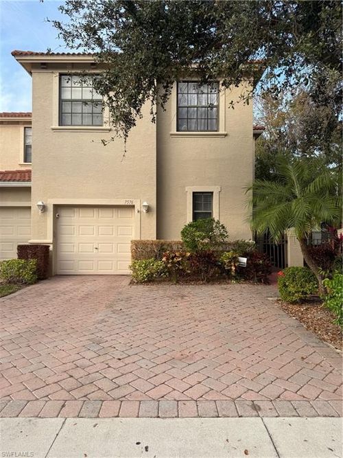 7576 Bristol Cir, NAPLES, FL, 34120-0691 | Card Image