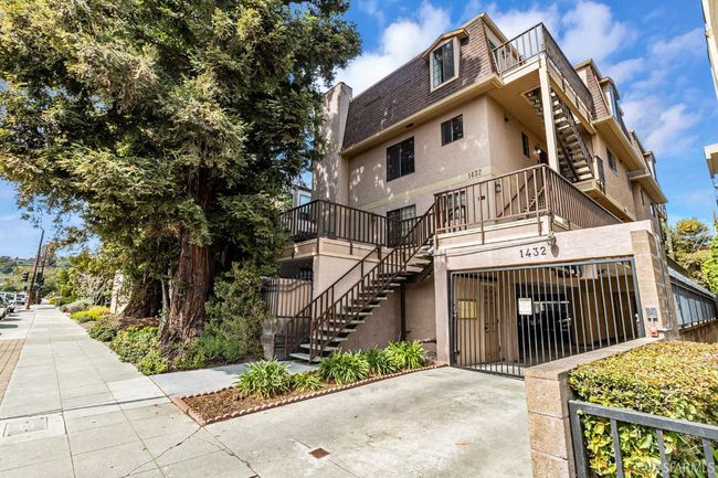 APT-4 - 1432 San Carlos Ave, Condo with 2 bedrooms, 3 bathrooms and 2 parking in San Carlos CA | Image 4