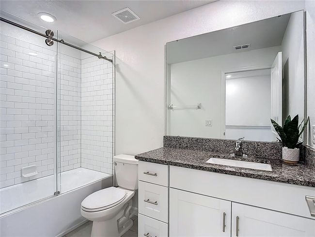 Bathroom 3 | Image 45