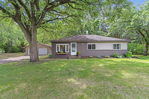 208 97th Ave Nw, Coon Rapids, MN, 55433-5603 | Card Image