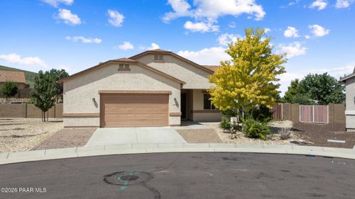 6075 E Linwood Dr, Prescott Valley, AZ, 86314-9391 | Card Image