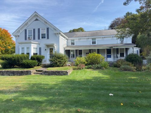 55 School Street, Upton, MA, 01568 | Card Image
