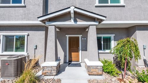 5882 Grand Row Way, Reno, NV, 89523-1542 | Card Image