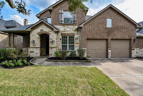 7906 Lake Commons Dr, Rosenberg, TX, 77469-1398 | Card Image
