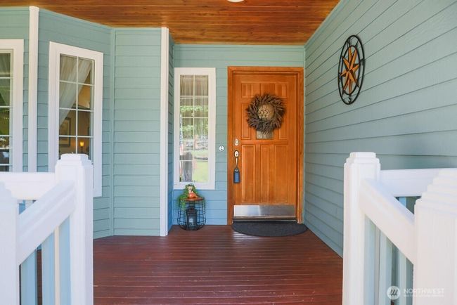 2147 Dunrobin Ln E, House other with 3 bedrooms, 3 bathrooms and 2 parking in Port Orchard WA | Image 6