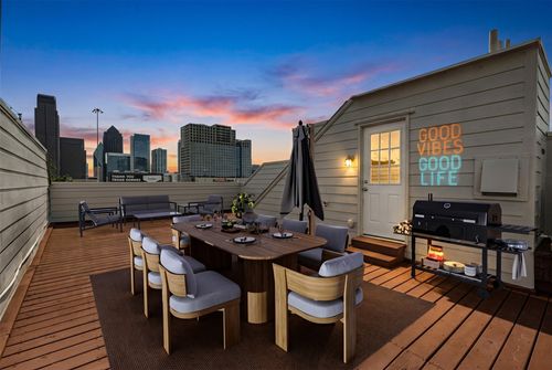 3-1016 Liberty St, Dallas, TX, 75204-5515 | Card Image