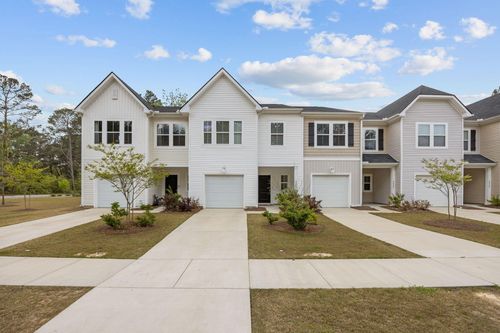 4005 E Associate Dr, North Charleston, SC, 29418-7015 | Card Image