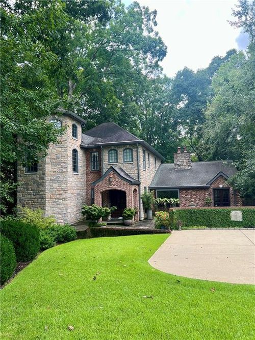 1488 Peachtree Battle Ave Nw, Atlanta, GA, 30327-1426 | Card Image