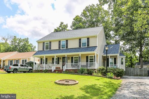 708 Pleasants Dr, FREDERICKSBURG, VA, 22407-1452 | Card Image