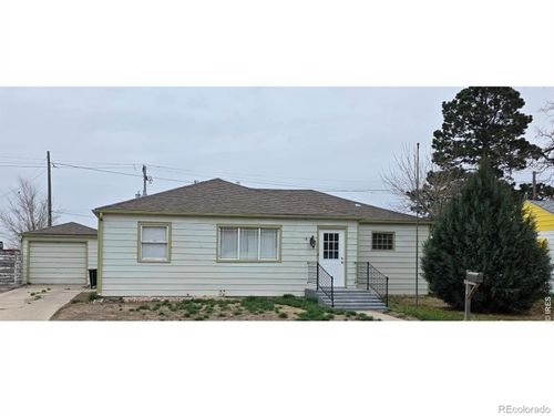 15 Circle Dr, Brush, CO, 80723-2201 | Card Image