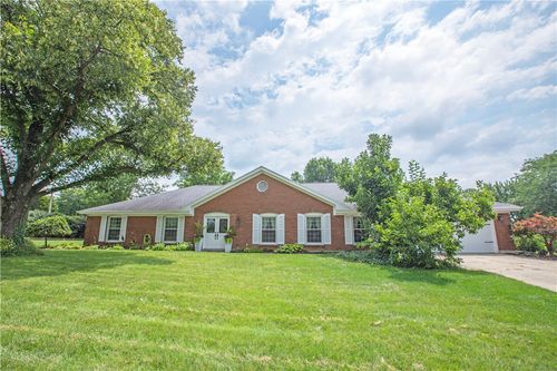 6800 Cranford Dr, Washingtn Twp, OH, 45459-3114 | Card Image
