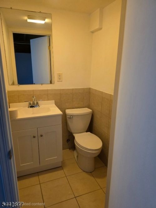 98 Craske St, WOODBRIDGE, NJ, 07095-3506 | Card Image