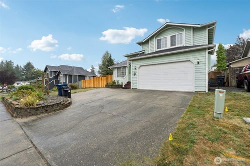 7509 54th Pl Ne, Marysville, WA, 98270-8908 | Card Image