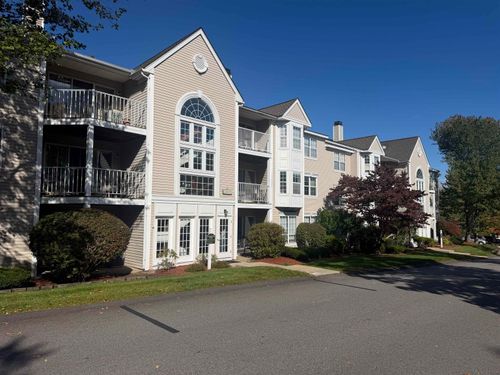 27-2 Galloway Road, Merrimack, NH, 03054 | Card Image