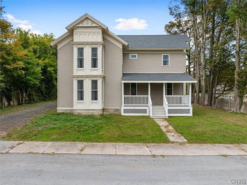 26 Cottage Ln, Bridgewater, NY, 13313-7702 | Card Image