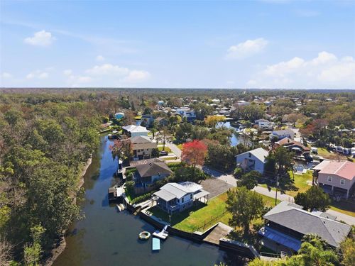 7266 Tropical Dr, Weeki Wachee, FL, 34607-1429 | Card Image