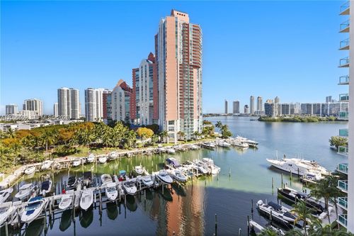 403-3340 Ne 190th St, Aventura, FL, 33180-2659 | Card Image