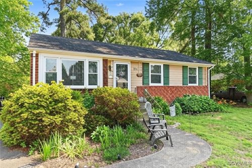 7143 Cherry Ln, Mechanicsville, VA, 23111-3601 | Card Image