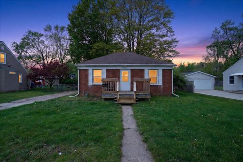 151 21st St N, Battle Creek, MI, 49015-1704 | Card Image