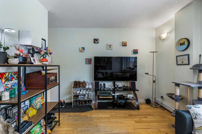 2 - 1715 13 Street Sw, Home with 2 bedrooms, 1 bathrooms and 1 parking in Calgary AB | Image 10